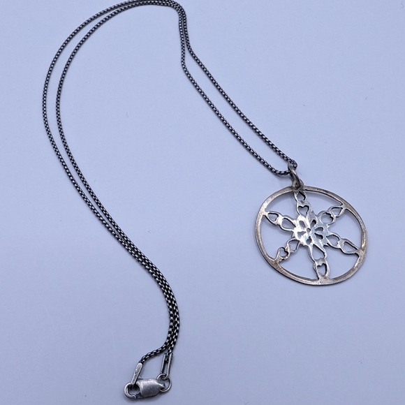 Vintage Sterling Silver Necklace - Picture 4 of 6